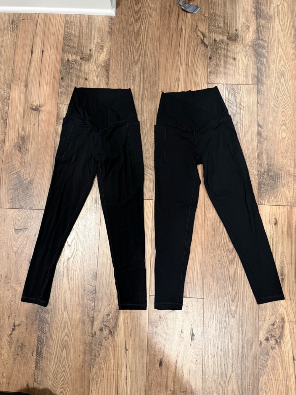 Offline Crossover High Waisted Pocket Leggings